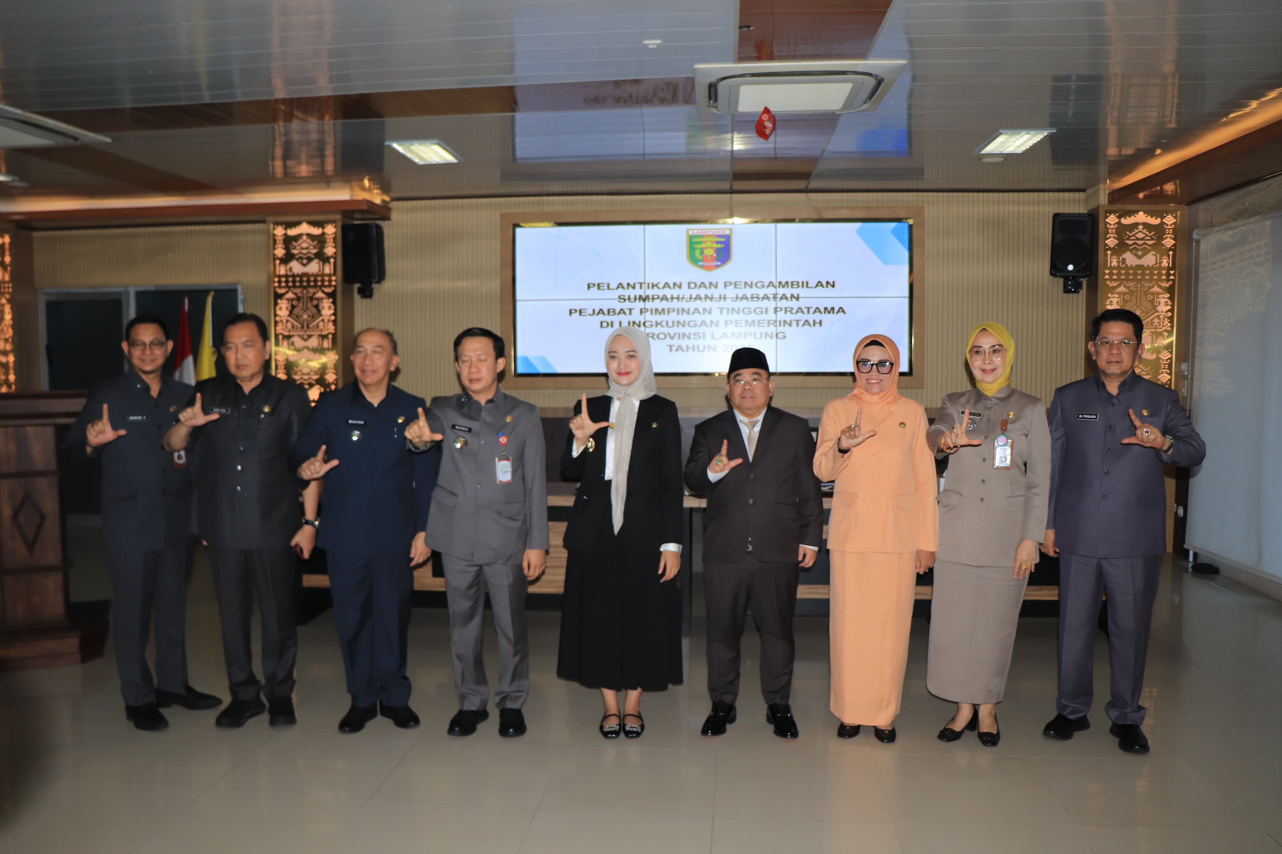 Wagub Jihan Lantik dr. Imam Ghozali sebagai Direktur RSUD Dr. H. Abdul Moeloek